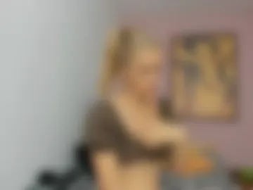 maya_lush webcam preview