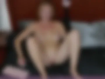 maybeyourgurlnextdoor photo 3