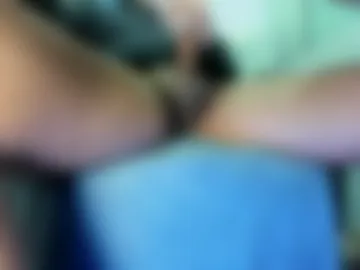 maykalvess live webcam preview