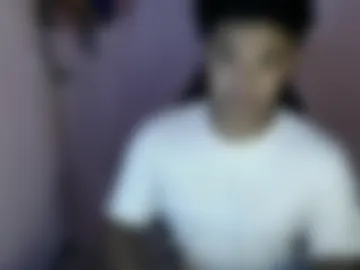 mealopezcumz69 webcam preview