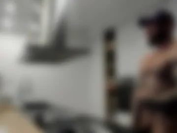 mealphamale webcam preview