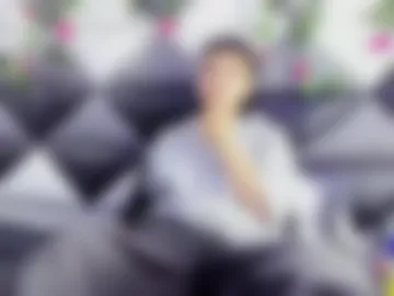 megan_thompsonn_ webcam preview