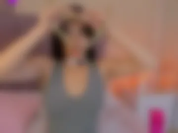 megan_thompsoon1 photo 2