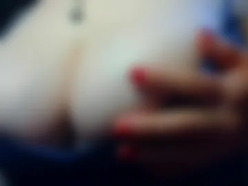 megatitsxx photo 2