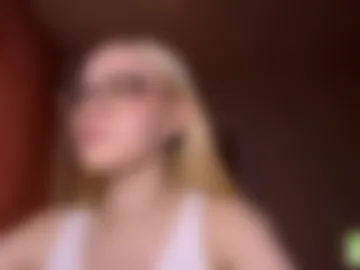 megganskurski photo 2