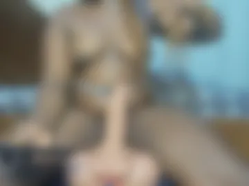melania76 photo 6