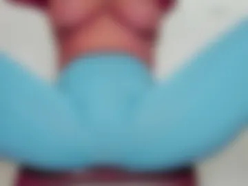 melania_browis photo 6