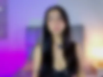 melanie__hills photo 2