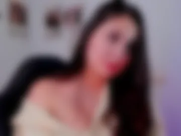melanieev photo 3