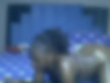 melanin_moon webcam preview