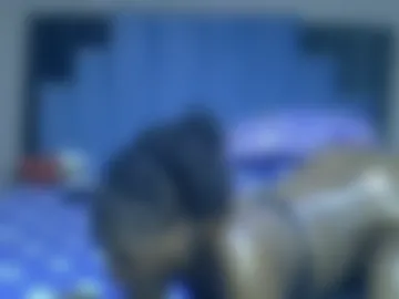 melanin_moon webcam preview