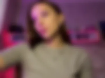 melinapares webcam preview