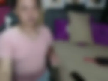 melly_cum live webcam preview