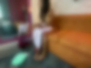 meltingmilkchocolate webcam preview