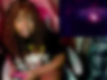 mercedesredd photo 4