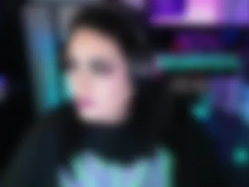 metalpocahotass live webcam preview