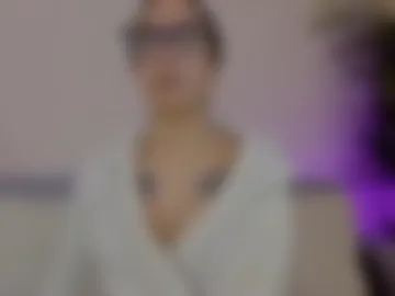 mia_daniellshot photo 2