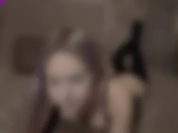 mia_gremorys webcam preview