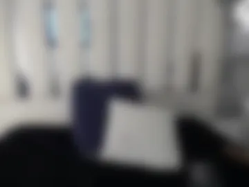 mia_hoot01 webcam preview