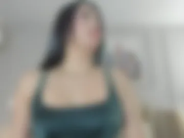 mia_kisses2 photo 7