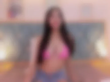 mia_littledoll photo 4