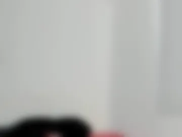 mia_petite13 photo 3