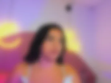 mia_ross02 photo 2