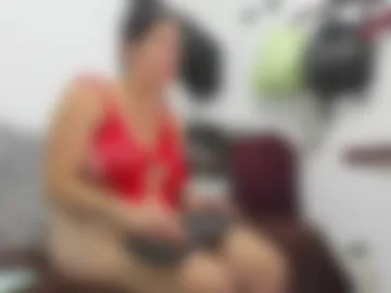 mia_soman webcam preview