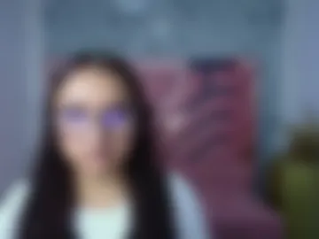 mia_tayler_ch photo 2