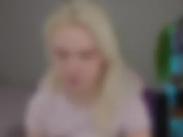 mia_waterlily photo 6