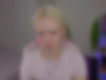 mia_waterlily photo 3