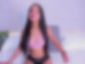 miacollins1_ webcam preview