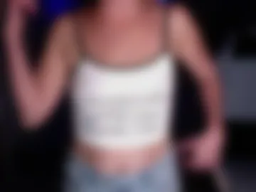 miaellababy webcam preview