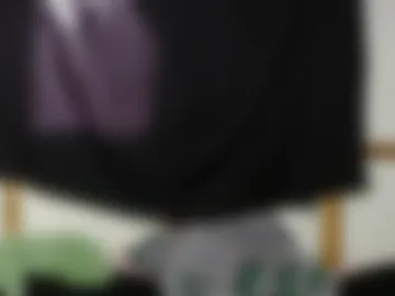 miahells webcam preview