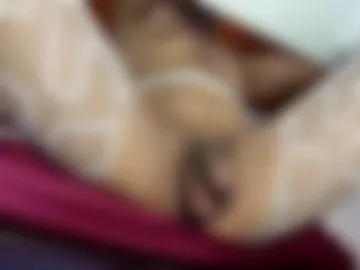 miareinanice photo 6