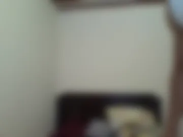 miareinanice photo 2