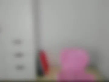 miastripdance webcam preview