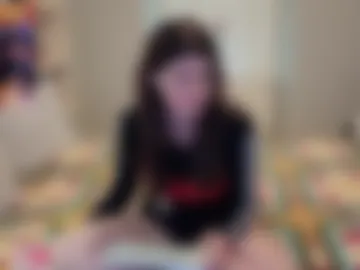miawallace__ webcam preview