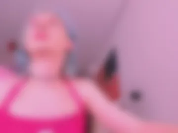 mikaella_nicole photo 2
