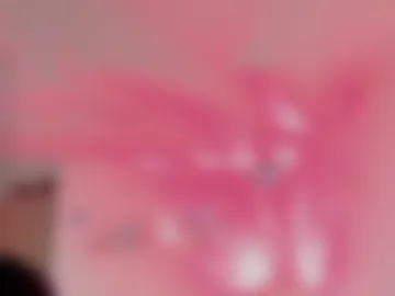 mikeyvioleta webcam preview