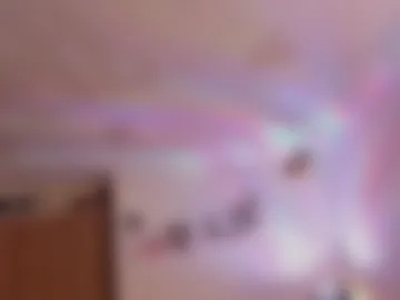 mikeyvioleta photo 3
