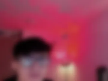 mikeyvioleta webcam preview
