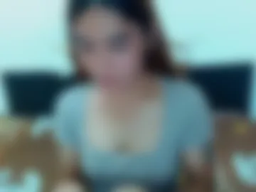 mikhayla_and_zeus_room webcam preview
