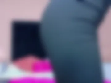 mila_and_coti webcam preview