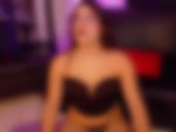 mila_rusell webcam preview