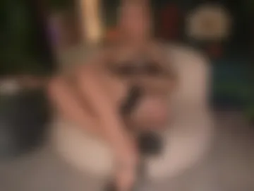 mila_sapphire photo 5