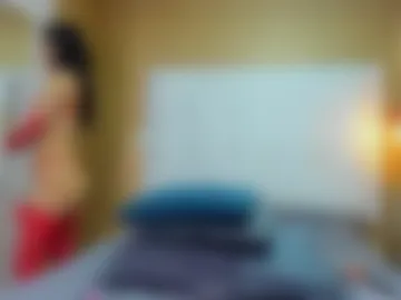 milaa_petite photo 6