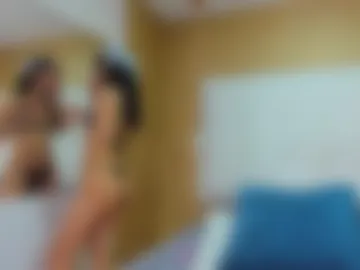 milaa_petite photo 5