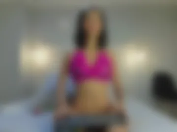 milaa_petite photo 3