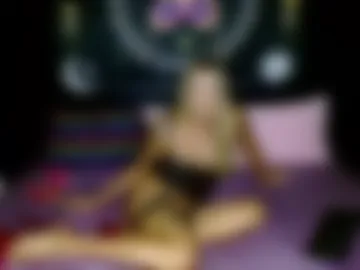 milamiles98 live webcam preview